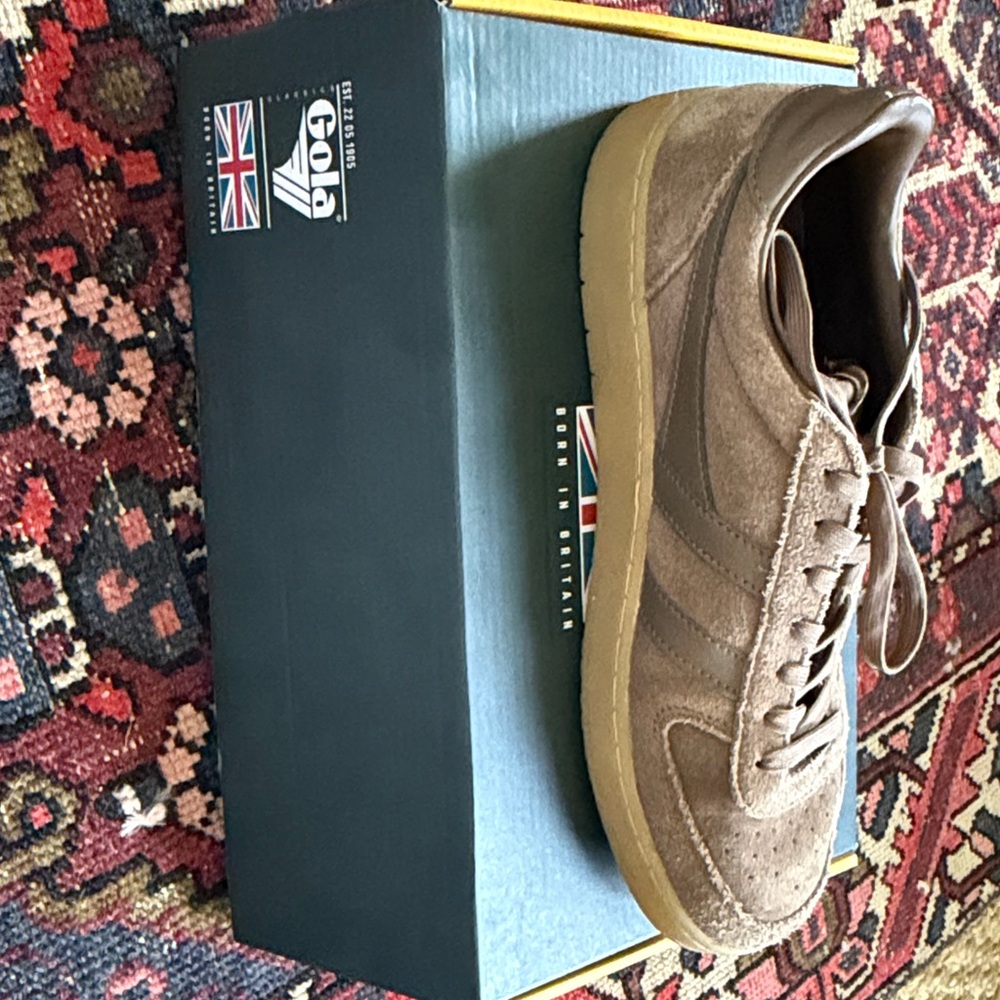 Gola women’s hawk suede ‘86 Taupe Suede Sneakers US 9.5 otter /gum colorway - Picture 5 of 9